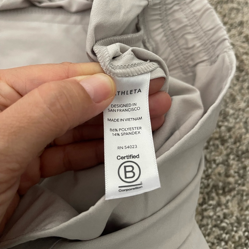 Women’s Athleta Brooklyn Wide Leg Crop Cream Pant Size 8 - Picture 6 of 7
